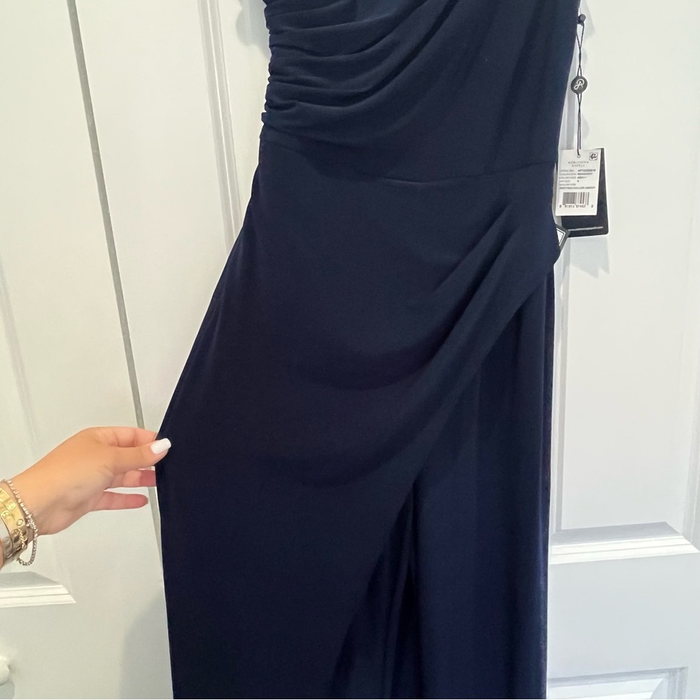NEW Adriana Papell Beaded One Shoulder Matte Jersey Navy Jumpsuit Size 4 - Picture 8 of 16